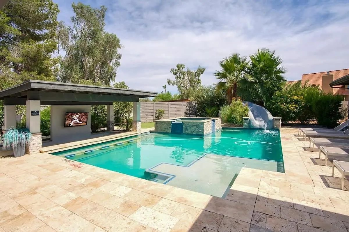 Villa Moderna Phoenix Holiday home